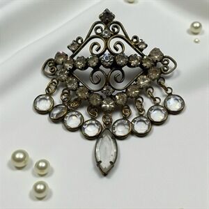 VTG Rhinestone Brooch Pin Bezel Set Filigree Dangle Clear Stones Bronze Tone